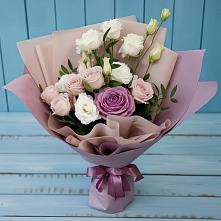 Букет цветов из:  Розы и Лизиантусы в ВНИИССе