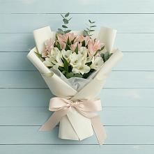 Букет цветов из:  Альстромерии #REPLACE_PRED# ВНИИССе