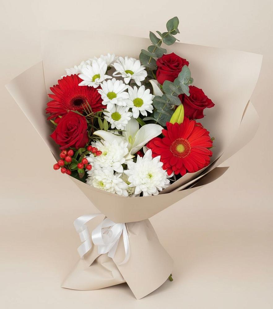 Букет цветов из: Розы, Хризантемы, Герберы и Лилии в ВНИИССе