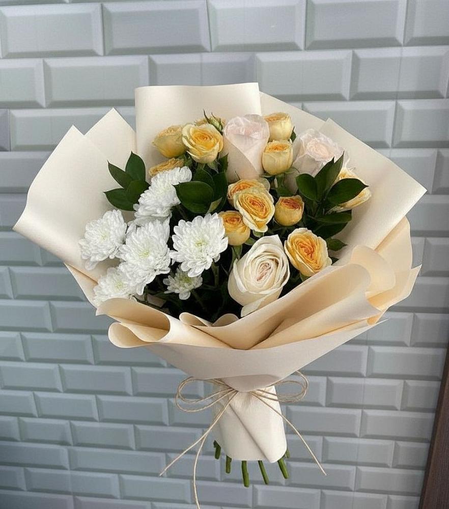 Букет цветов из: Розы и Хризантемы в ВНИИССе