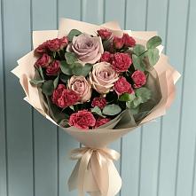 Букет цветов из:  Гвоздики и Розы #REPLACE_PRED# ВНИИССе