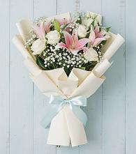 Букет цветов из:  Лилии в ВНИИССе