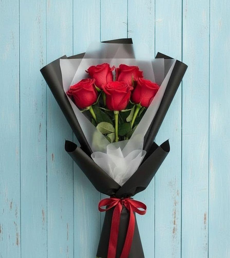 Букет цветов из: Розы в ВНИИССе